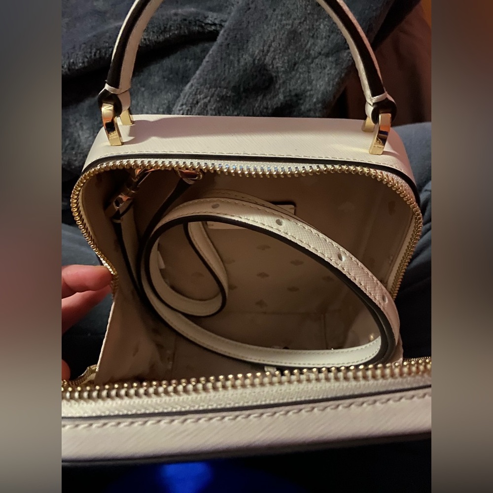 Kate Spade - Daisy Vanity Crossbody